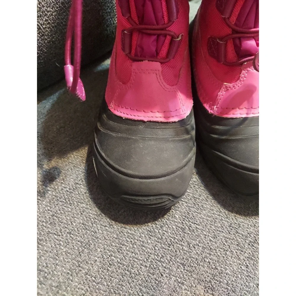 The North Face Youth Alpenglow IV Bungee Lace Waterproof Boots Size 2 Snow